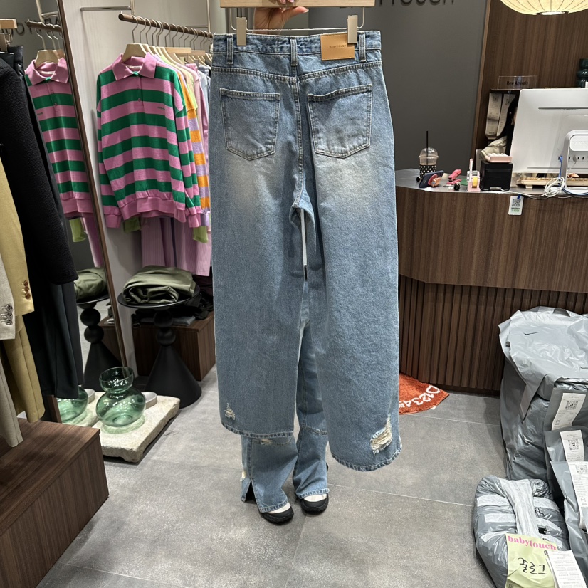 BABYTOUCH韓國直郵女裝新品人氣時尚26春夏熱賣牛仔褲開衩BABYTOUCH牛仔褲