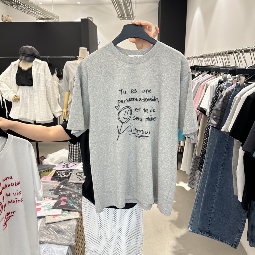 A.CES東大門實拍女士新款26春夏人氣休閑推薦真品職業T恤A.CEST恤圖色2