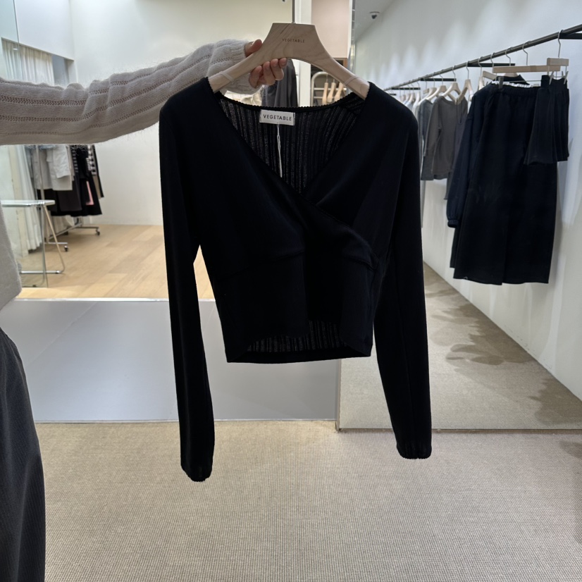 VEGETABLE韓國直郵女士新品真品休閑人氣26春夏職業針織衫VEGETABLE針織衫圖色2