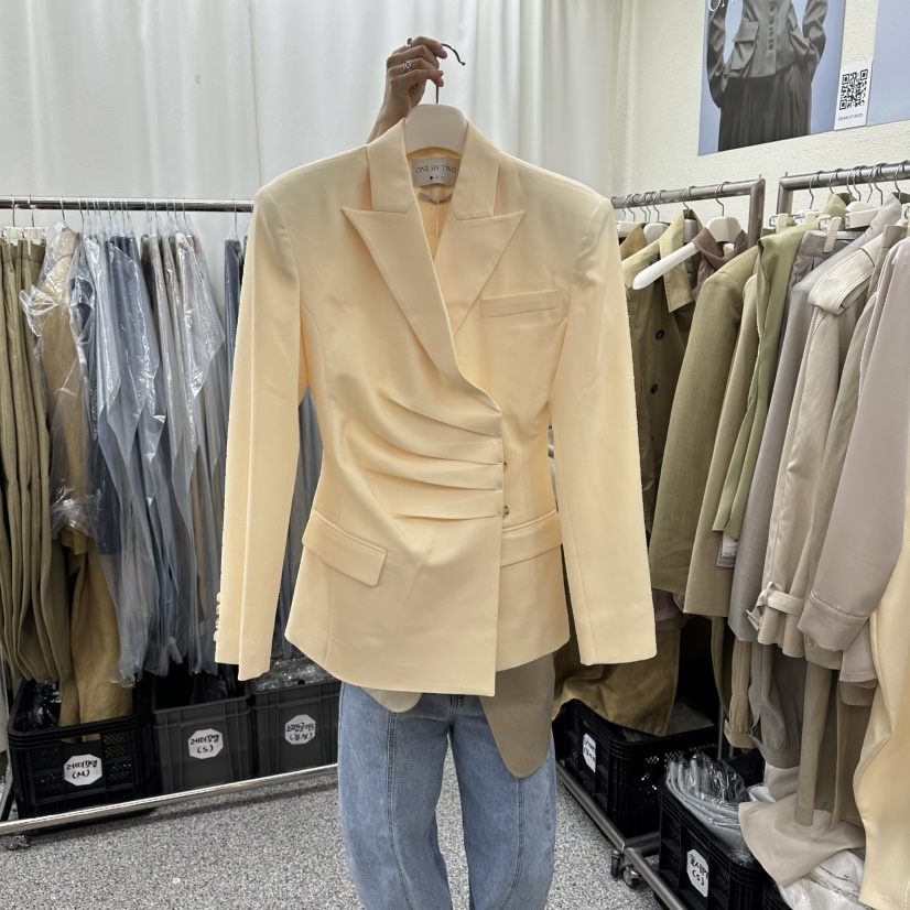 ONEBYTWO韓國代購女裝新款職業推薦真品時尚人氣夾克褶皺ONE BY TWO夾克圖色2