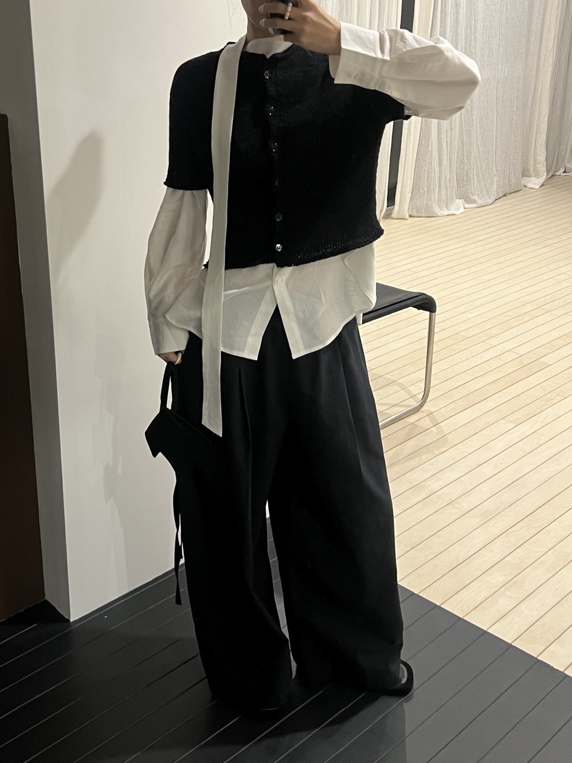 ADDICTED韓國直郵女裝新品真品26春夏時尚襯衫蕾絲衫圍巾ADDICTED襯衫/蕾絲衫