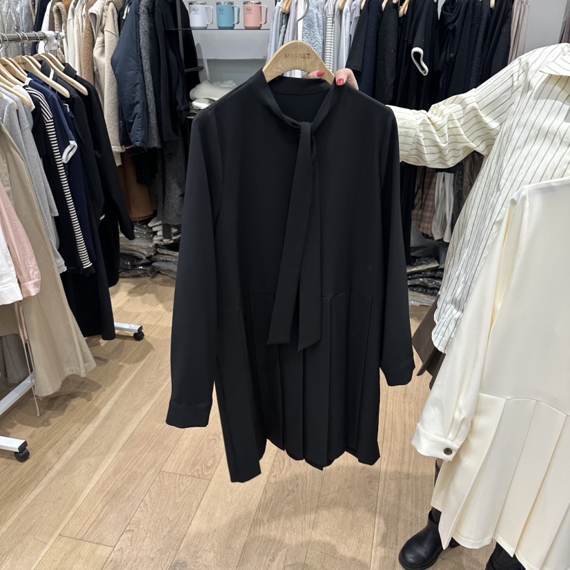 M.G.N韓國直郵女士新款休閑推薦26春夏熱賣職業連衣裙褶皺MAGNET連衣裙圖色3