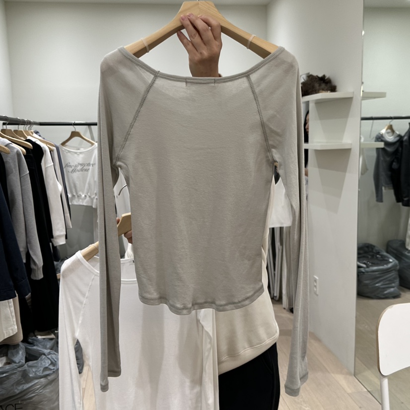 NOTTINGHAM/AVECNOUS東大門實拍女士新品推薦長袖T恤船領NOTTINGHAM/AVECNOUS長袖T恤