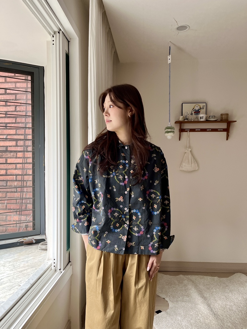 AT NOTE東大門代購女裝新品26春夏休閑襯衫蕾絲衫刺繡繡花AT NOTE襯衫/蕾絲衫