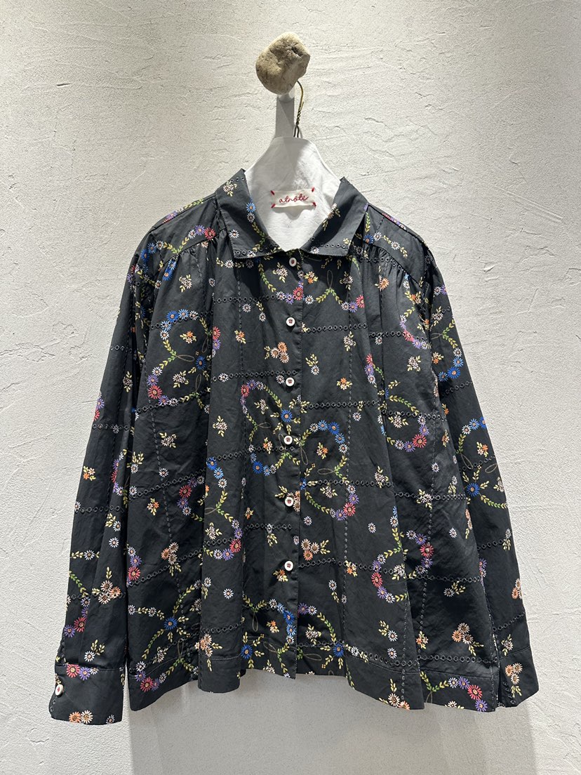 AT NOTE東大門代購女裝新品26春夏休閑襯衫蕾絲衫刺繡繡花AT NOTE襯衫/蕾絲衫圖色2