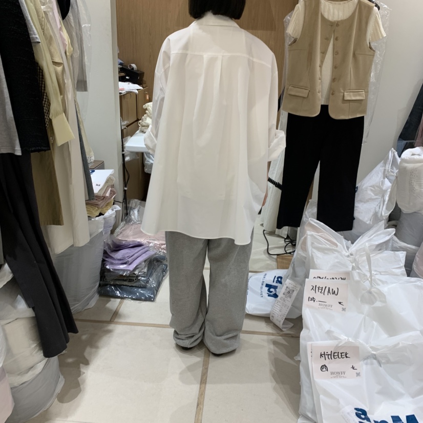 HOWFF東大門直郵女士新品真品熱賣時尚26春夏襯衫蕾絲衫柔軟HOWFF襯衫/蕾絲衫