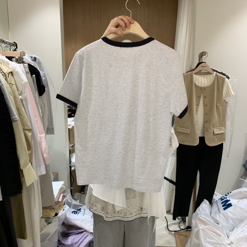 HOWFF東大門直郵女裝新品人氣職業時尚真品休閑26春夏T恤HOWFFT恤