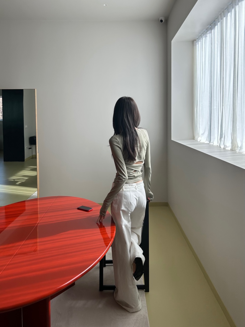 ME MO韓國直郵女士新品真品時尚職業人氣26春夏熱賣長袖T恤ME MO長袖T恤