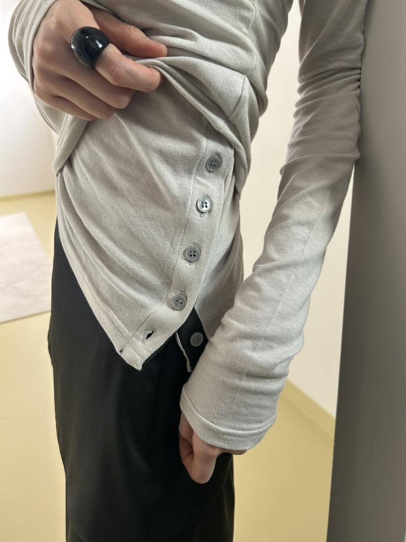 ME MO東大門直郵女士新品時尚26春夏休閑長袖T恤不含吊帶ME MO長袖T恤