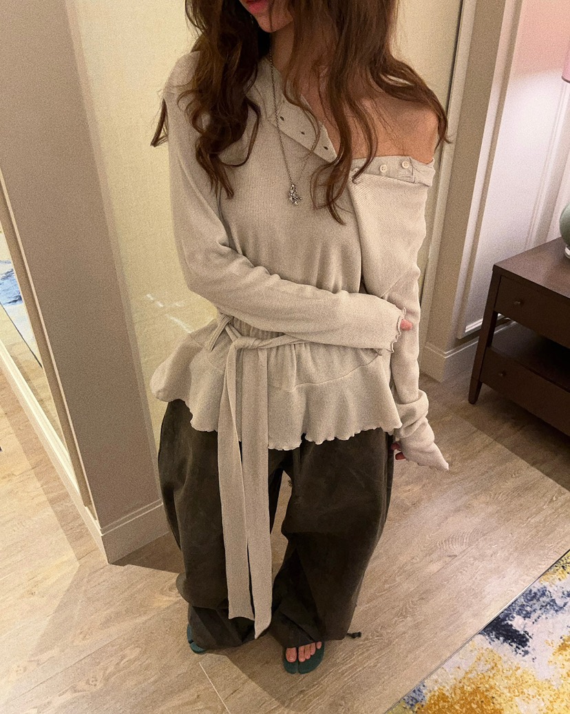 LOVE PULL韓國直郵女裝新款職業26春夏真品長袖T恤含腰帶LOVE PULL長袖T恤