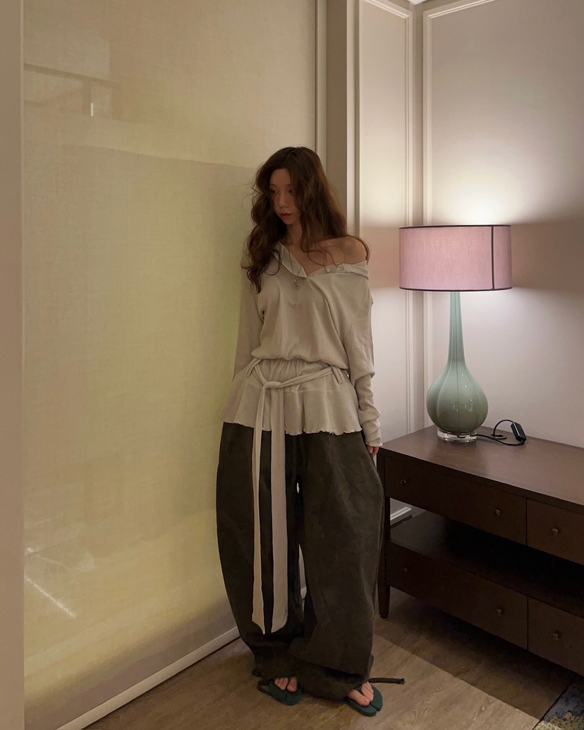 LOVE PULL韓國直郵女裝新款職業26春夏真品長袖T恤含腰帶LOVE PULL長袖T恤