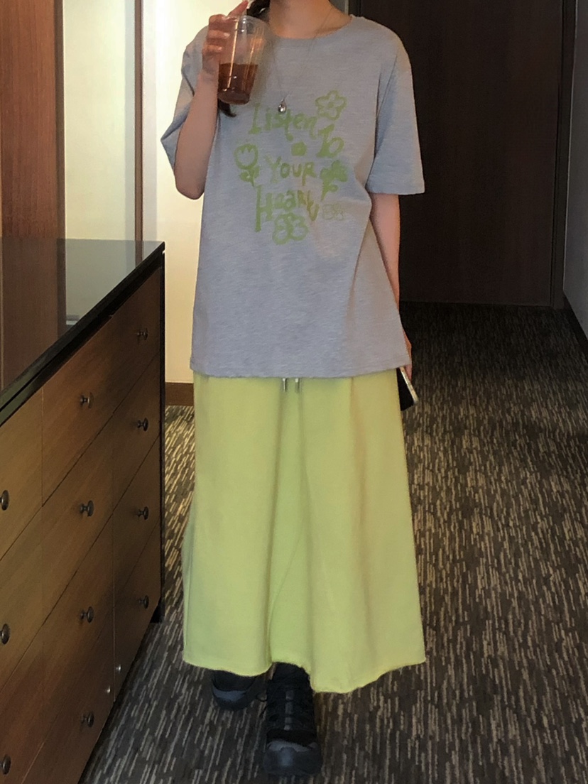 ONDO-P韓國代購女裝新品時尚職業推薦休閑熱賣26春夏T恤花朵ONDO-PT恤圖色2