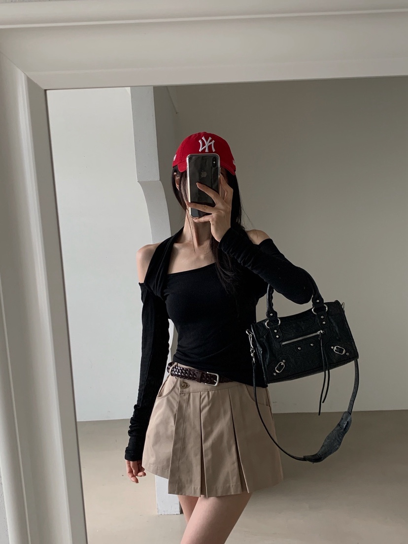 VERANDA韓國直郵女裝新款職業推薦人氣時尚26春夏長袖T恤VERANDA長袖T恤