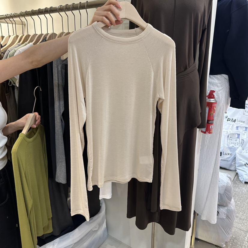 LIL東大門直郵女裝新款26春夏人氣職業真品推薦時尚長袖T恤LIL長袖T恤圖色2