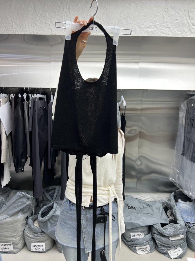 NOVUS東大門直郵女士新品真品人氣26春夏吊帶背心不含內搭NOVUS吊帶/背心圖色3