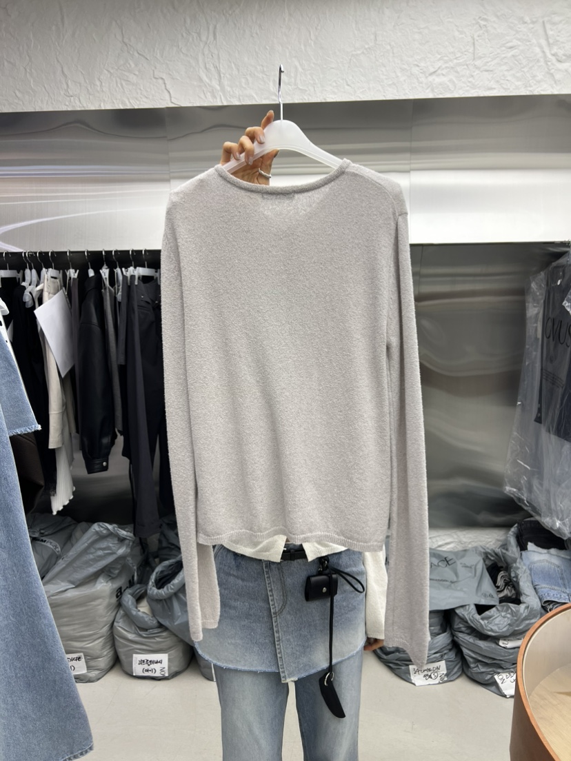 NOVUS東大門實拍女士新款熱賣真品時尚職業推薦針織衫開衫NOVUS針織衫