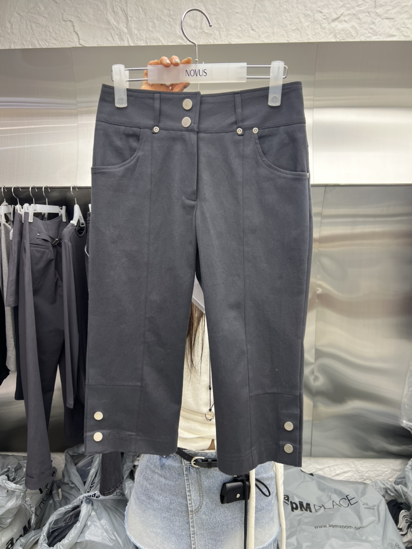 NOVUS東大門實拍女士新品推薦熱賣真品休閑26春夏人氣短褲NOVUS短褲圖色2