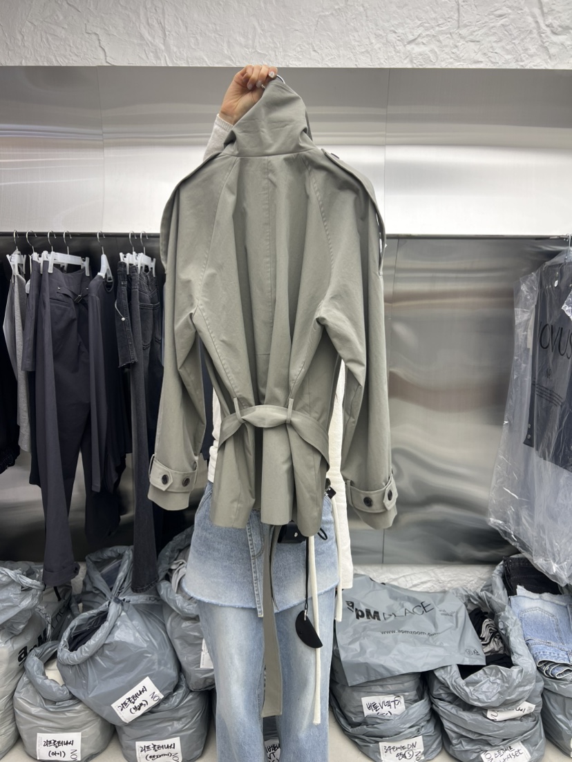 NOVUS東大門代購女士新款26春夏真品推薦熱賣職業夾克含腰帶NOVUS夾克