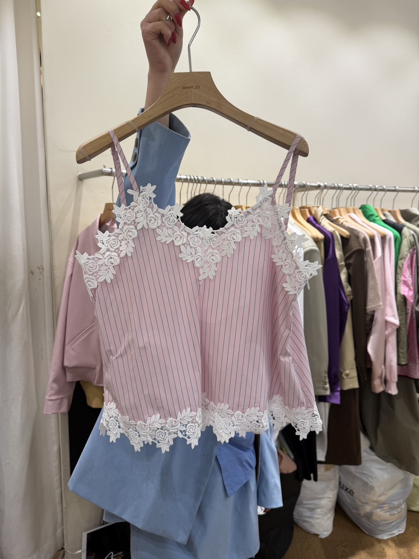 AUVERFIT東大門實拍女士新款推薦時尚人氣職業休閑吊帶背心AUVERFIT吊帶/背心圖色2