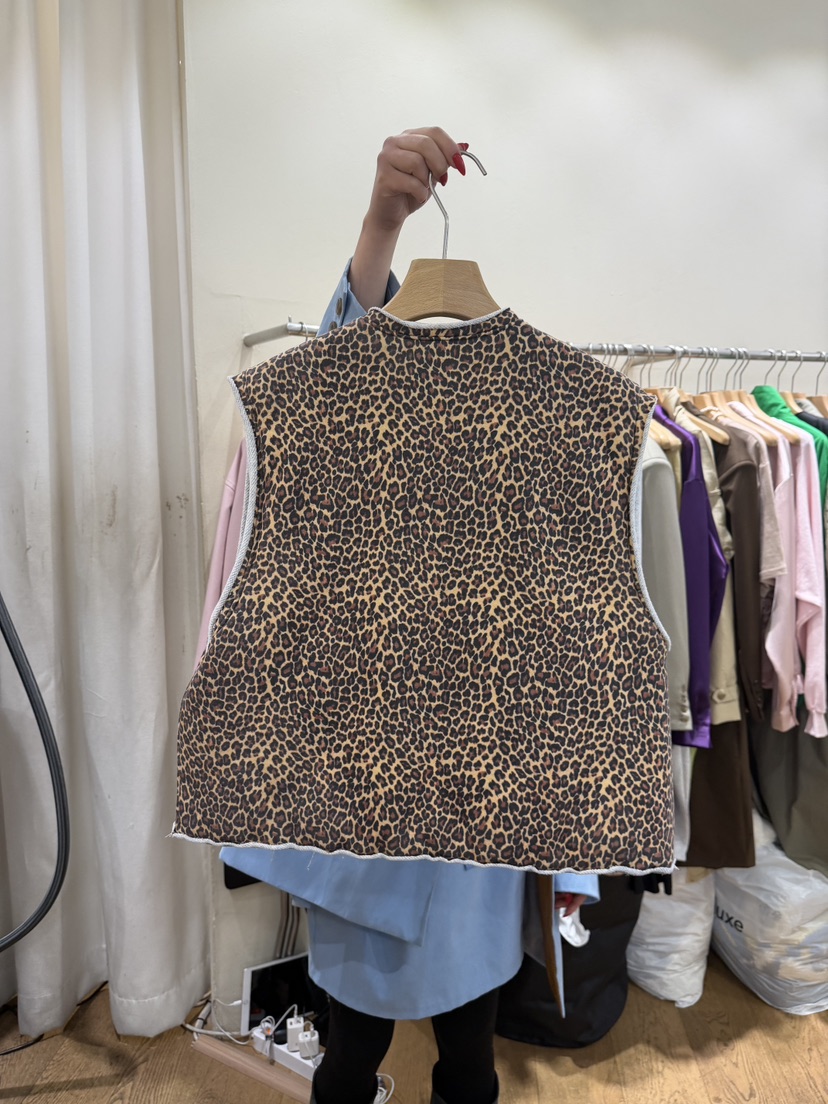 AUVERFIT東大門直郵女裝新款時尚休閑推薦人氣真品馬甲雙面AUVERFIT馬甲