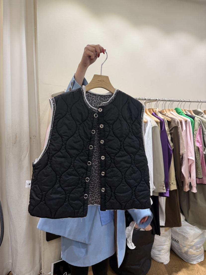 AUVERFIT東大門直郵女裝新款時尚休閑推薦人氣真品馬甲雙面AUVERFIT馬甲圖色2