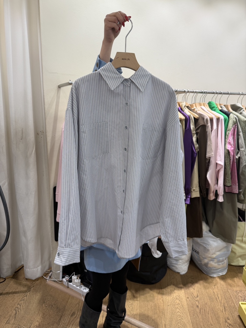 AUVERFIT韓國東大門代購女士新款時尚推薦襯衫蕾絲衫雙口袋AUVERFIT襯衫/蕾絲衫圖色2