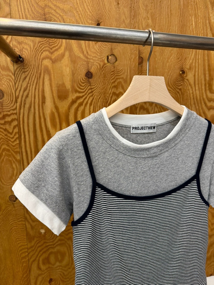 PROJECTVIEW韓國直郵女士新款時尚熱賣推薦人氣T恤單排扣PROJECTVIEWT恤