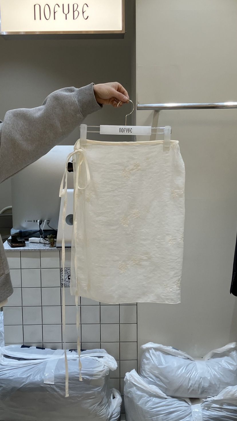 NOFYBE韓國直郵女士新款26春夏職業休閑推薦熱賣時尚長裙NOFYBE長裙圖色1