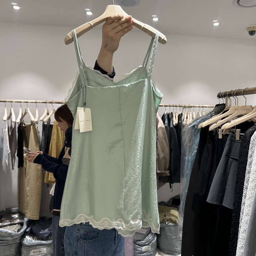 CONNAUGHT/DAILYJUD韓國東大門直郵女裝新品熱賣連衣裙不含配飾CONNAUGHT/DAILYJUD連衣裙