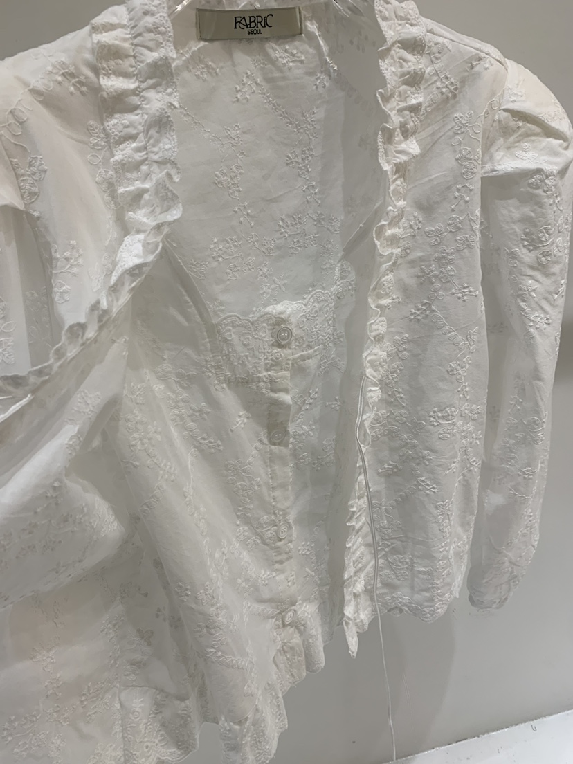FABRIC韓國直郵實拍女士新品熱賣休閑襯衫蕾絲衫荷葉邊蕾絲FABRIC襯衫/蕾絲衫