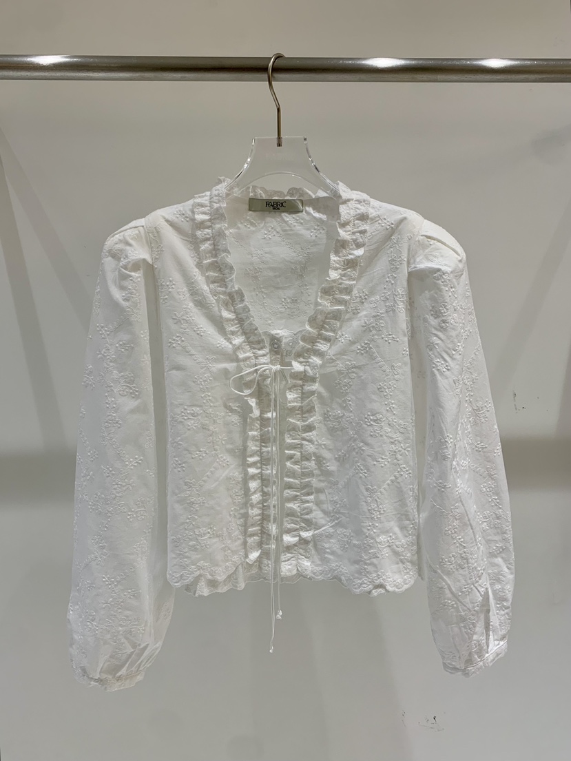 FABRIC韓國直郵實拍女士新品熱賣休閑襯衫蕾絲衫荷葉邊蕾絲FABRIC襯衫/蕾絲衫圖色1