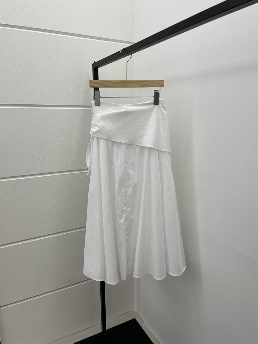 MOVENNE韓國直郵實拍女裝新款人氣休閑26春夏熱賣長裙圍巾MOVENNE長裙