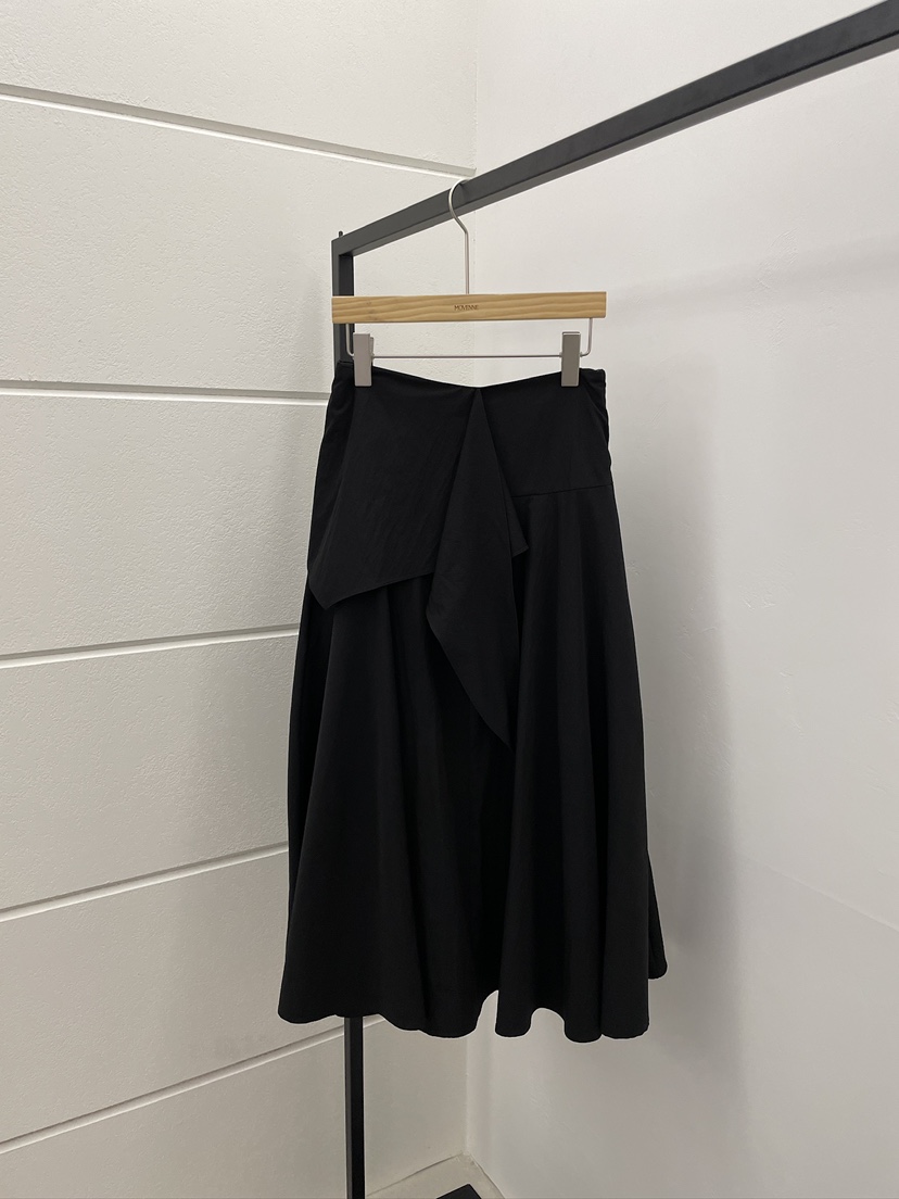 MOVENNE韓國直郵實拍女裝新款人氣休閑26春夏熱賣長裙圍巾MOVENNE長裙