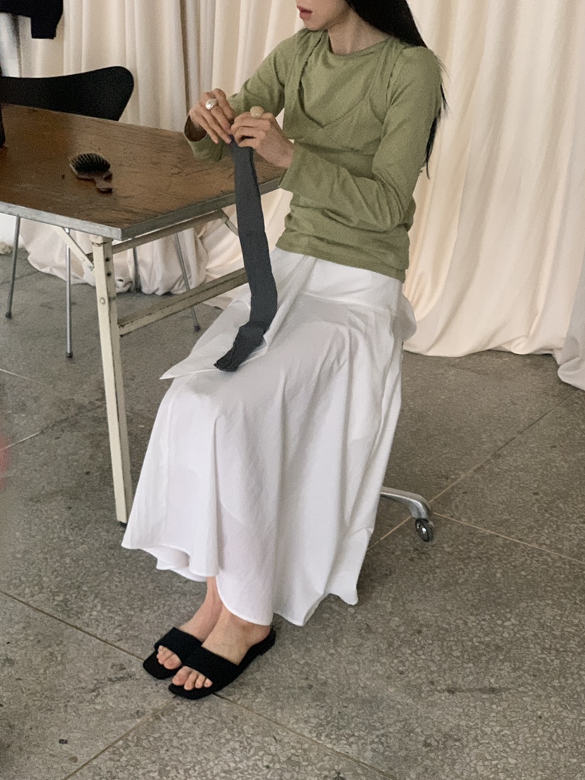 MOVENNE韓國直郵實拍女裝新款人氣休閑26春夏熱賣長裙圍巾MOVENNE長裙