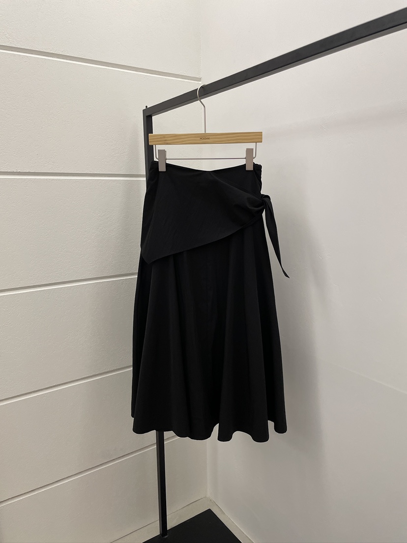 MOVENNE韓國直郵實拍女裝新款人氣休閑26春夏熱賣長裙圍巾MOVENNE長裙圖色2