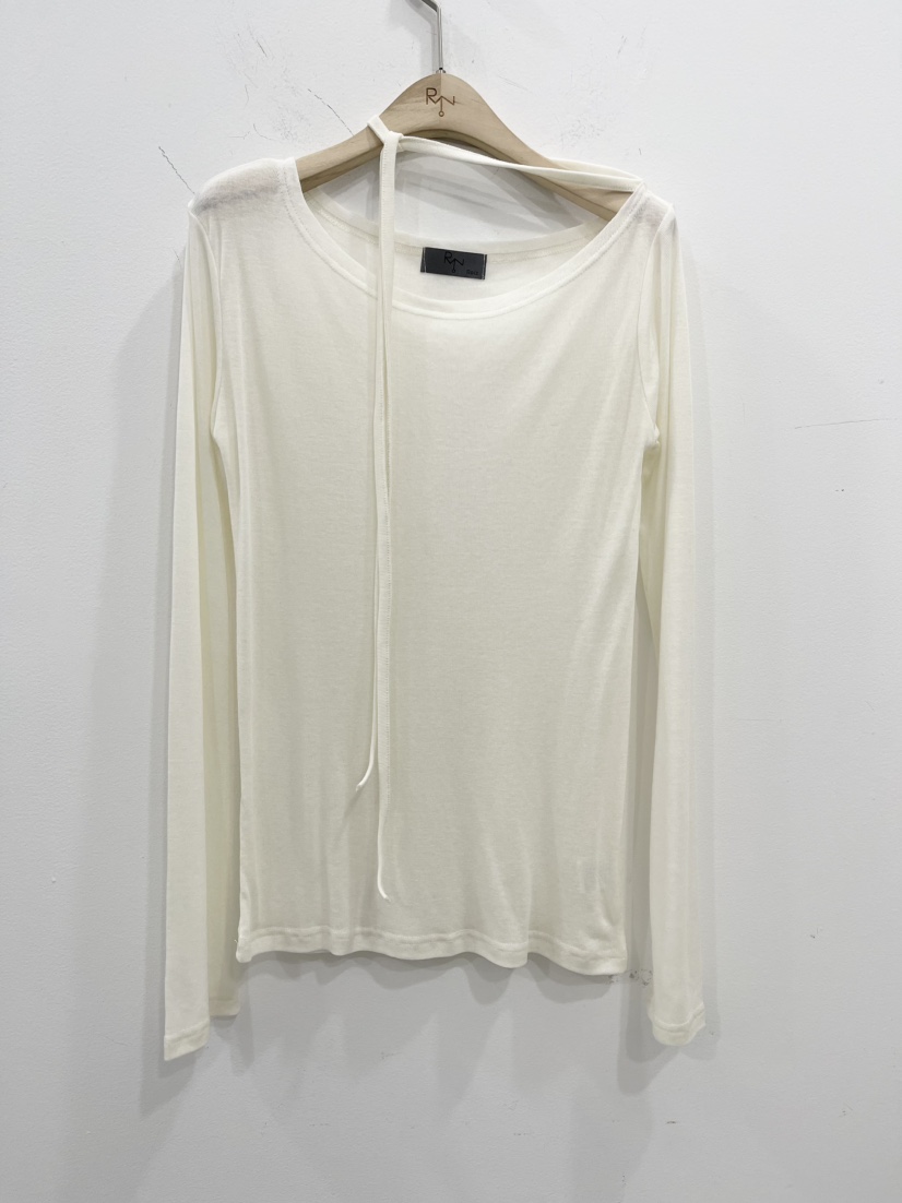 REIZ韓國直郵實拍女裝新品時尚推薦熱賣職業26春夏長袖T恤REIZ長袖T恤圖色2