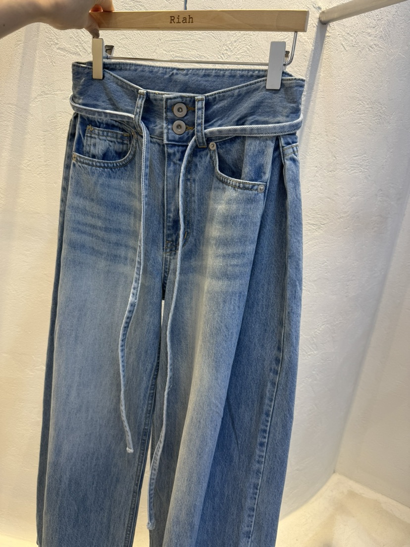 RIAH韓國代購女裝新款時尚推薦熱賣26春夏牛仔褲含腰繩褶裥RIAH牛仔褲