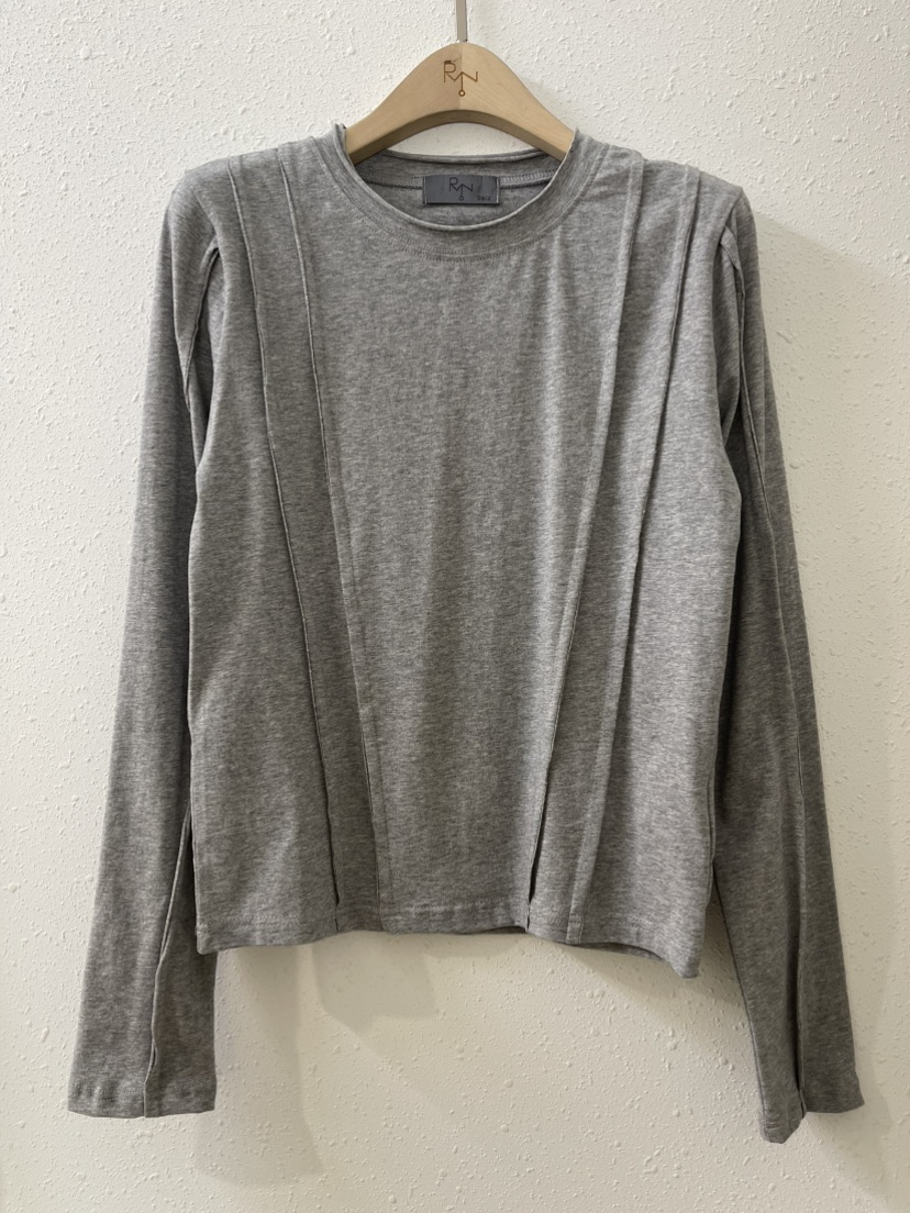 REIZ韓國東大門直郵女裝新品人氣休閑26春夏推薦熱賣長袖T恤REIZ長袖T恤圖色2