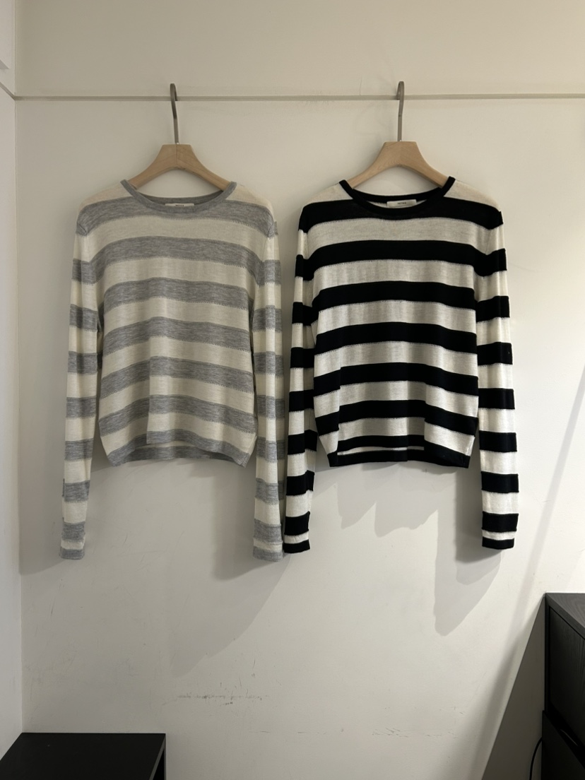 NOTICE韓國直郵女士新款人氣26春夏職業時尚針織衫寬松條紋NOTICE針織衫