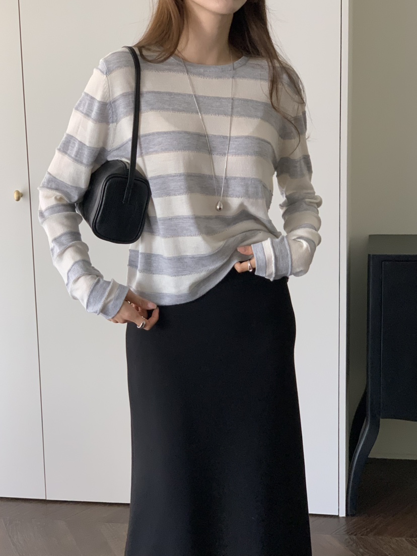 NOTICE韓國直郵女士新款人氣26春夏職業時尚針織衫寬松條紋NOTICE針織衫