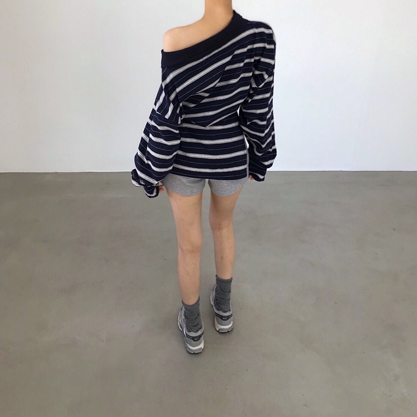 2TWO MOON韓國代購女裝新款時尚職業人氣26春夏熱賣長袖T恤2TWO MOON長袖T恤