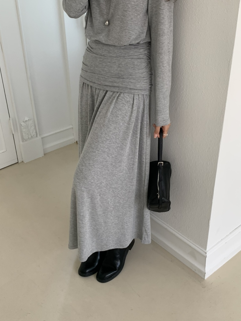 NOTICE韓國直郵實拍女裝新品推薦26春夏職業連衣裙褶皺長款NOTICE連衣裙