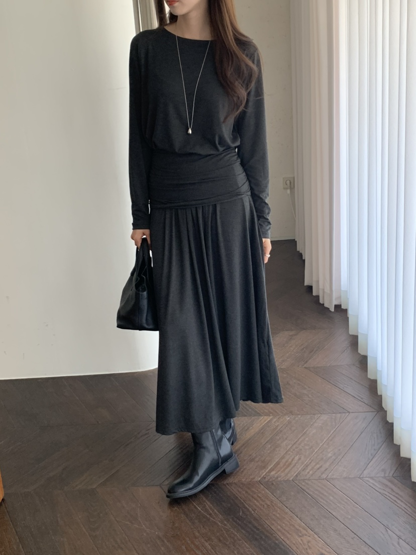 NOTICE韓國直郵實拍女裝新品推薦26春夏職業連衣裙褶皺長款NOTICE連衣裙