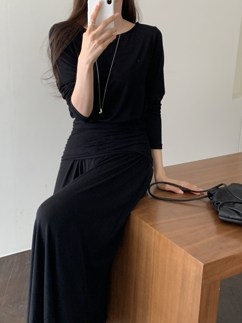 NOTICE韓國直郵實拍女裝新品推薦26春夏職業連衣裙褶皺長款NOTICE連衣裙