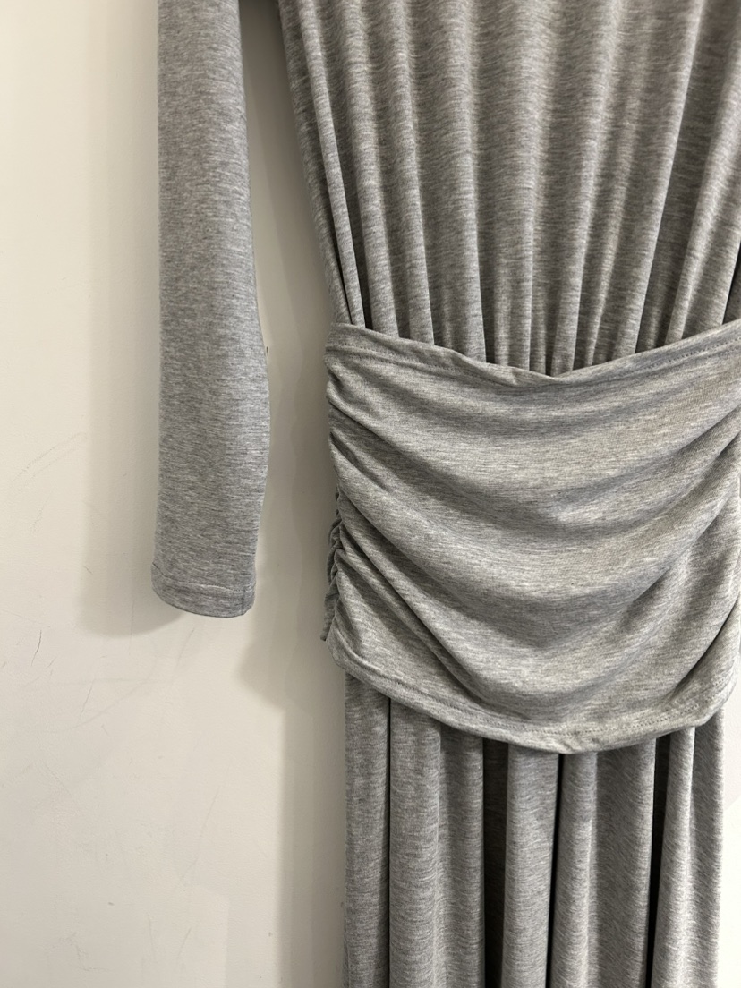 NOTICE韓國直郵實拍女裝新品推薦26春夏職業連衣裙褶皺長款NOTICE連衣裙