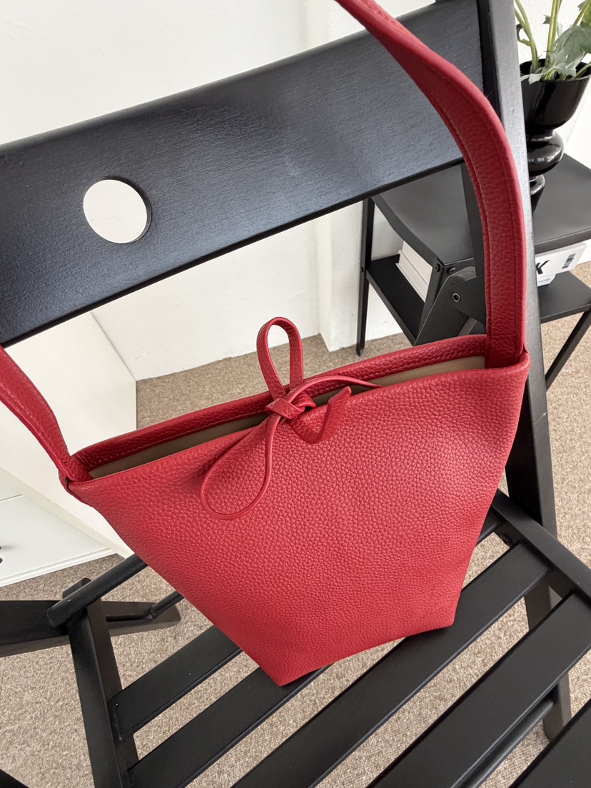 LAUNDRY韓國直郵女裝新品熱賣休閑人氣時尚手拿包腋下包皮革LAUNDRY手拿包/腋下包