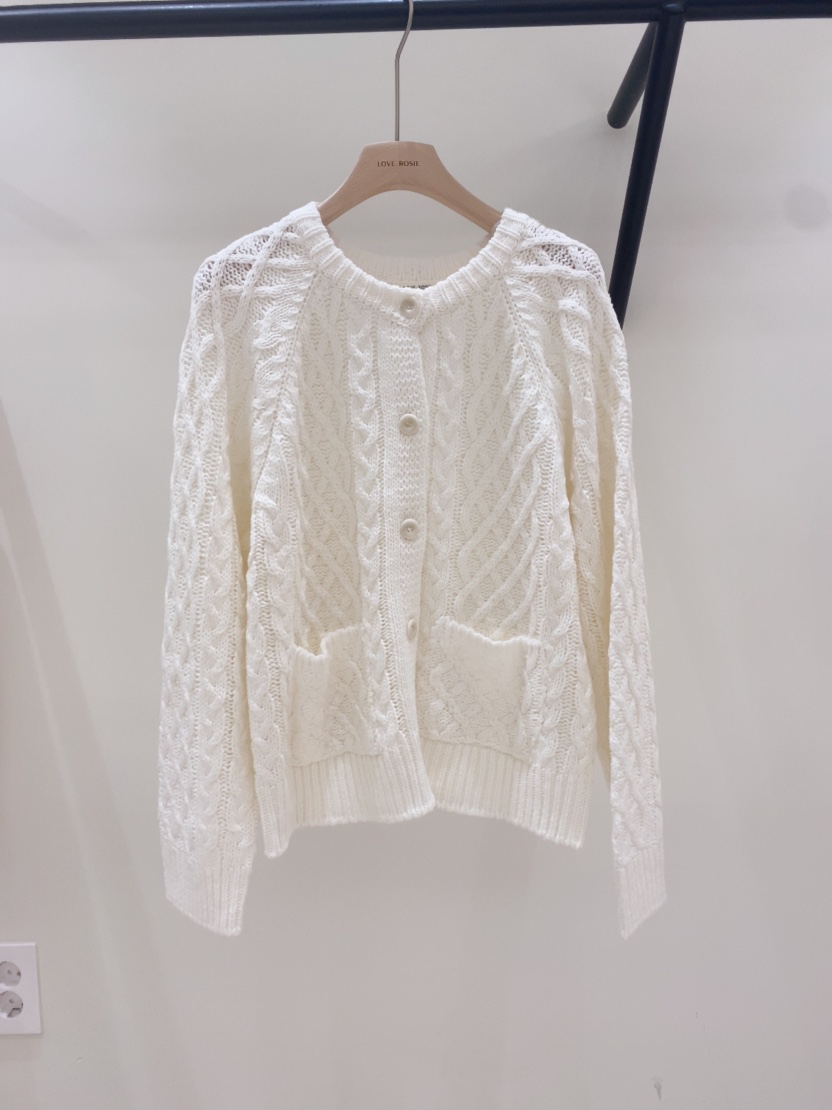 LOVE ROSIE韓國直郵女裝新款熱賣推薦時尚人氣針織衫開衫LOVE ROSIE針織衫圖色1