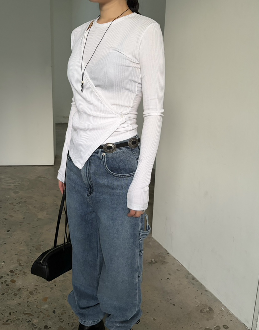 OVER NEAR韓國直郵實拍女裝新款26春夏人氣推薦職業長袖T恤OVER NEAR長袖T恤