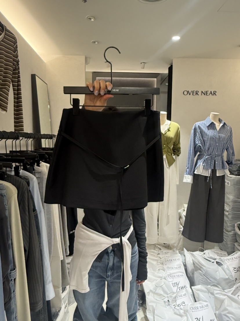 OVER NEAR韓國東大門代購女裝新品推薦26春夏裙褲含腰帶海軍OVER NEAR裙褲圖色1