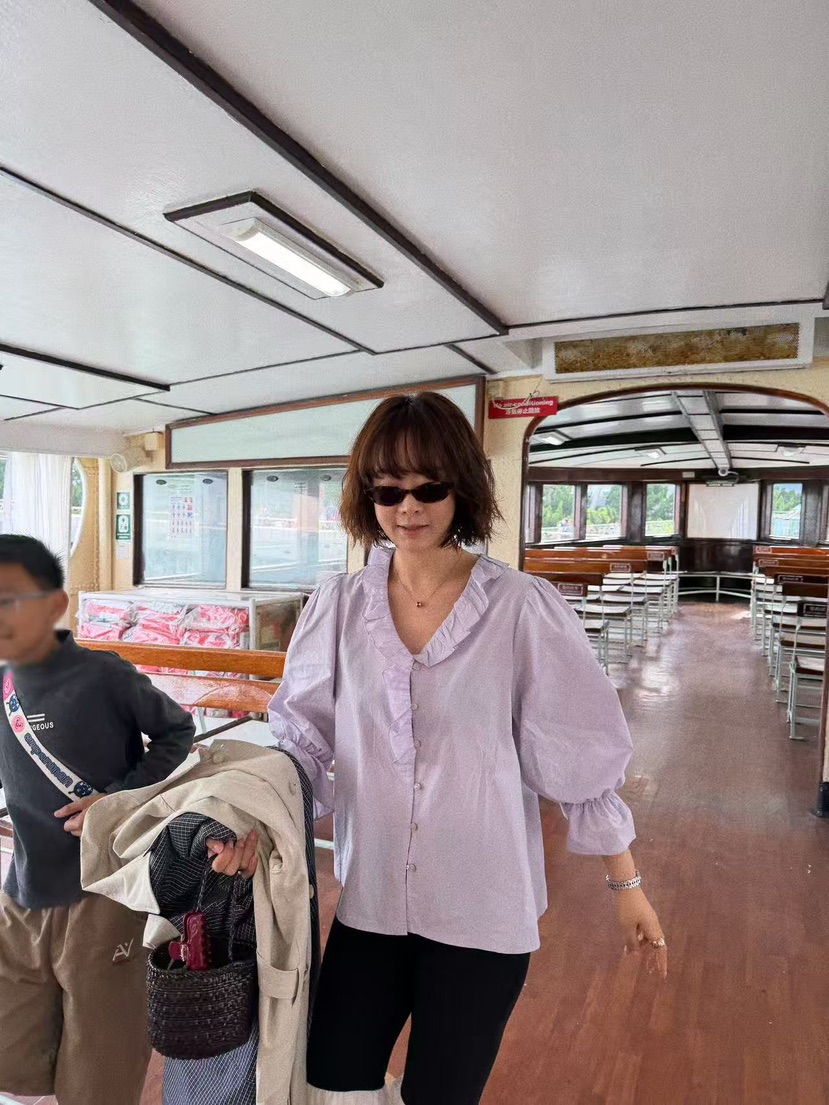 OLI SEOUL韓國直郵女裝新品時尚推薦職業人氣襯衫蕾絲衫OLI SEOUL襯衫/蕾絲衫